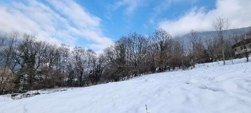 Terrain à ANNECY