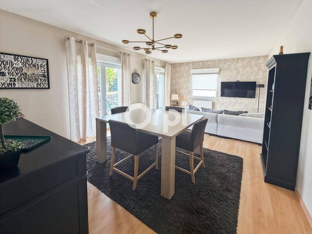 Appartement À Vendre 78 m2 - photo 1