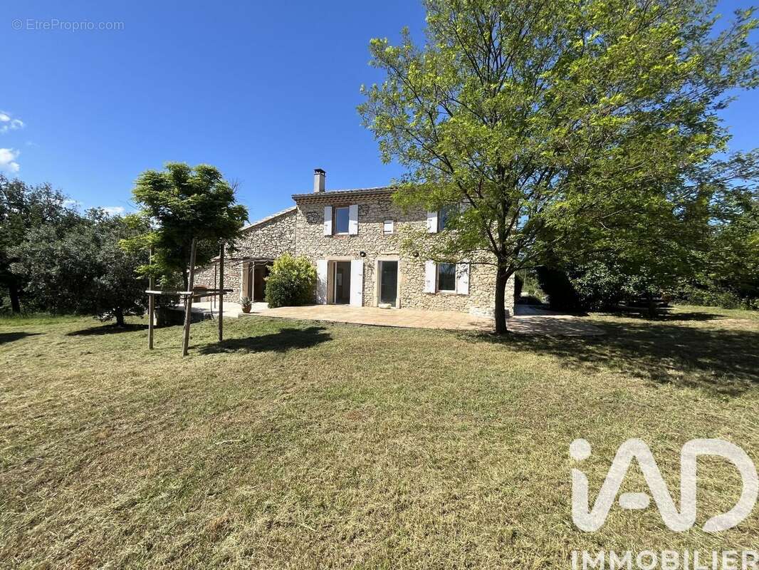 Maison 167 m² à Savasse  - photo 4