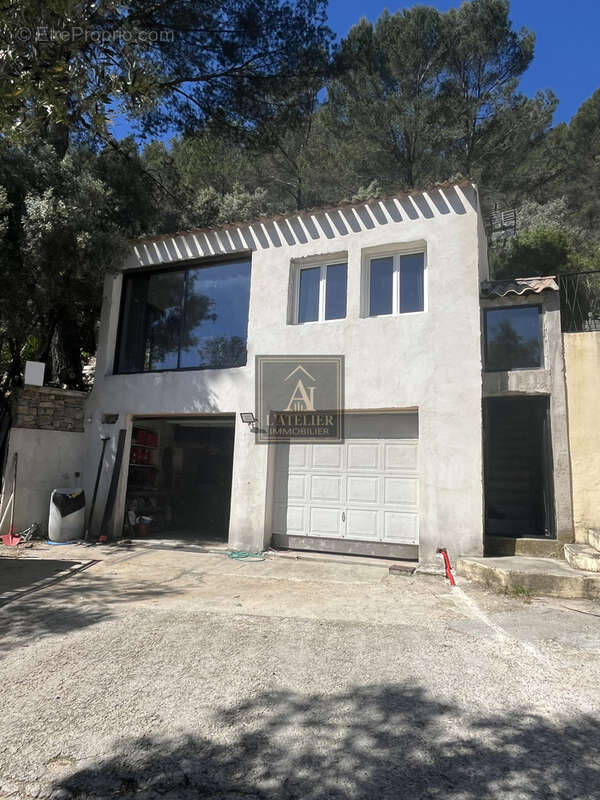 Maison à SOLLIES-TOUCAS