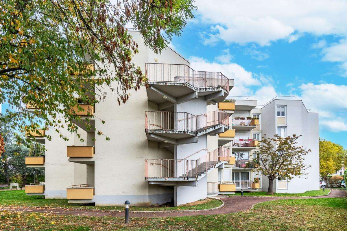 Appartement à ERMONT