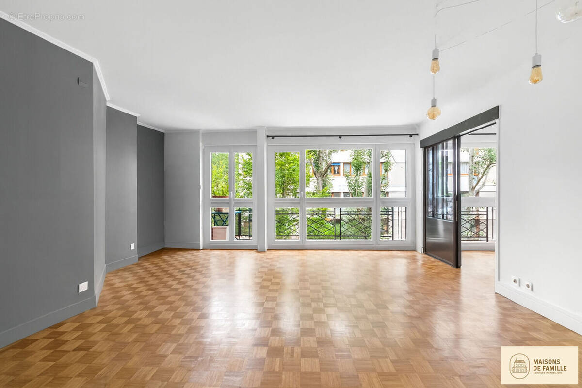 Appartement à BOUGIVAL