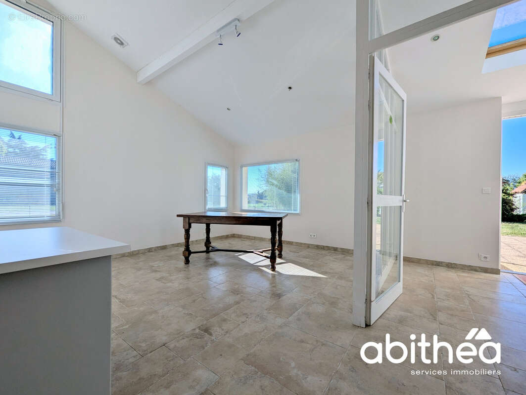 Maison à SAINT-GERMAIN-DU-PUCH