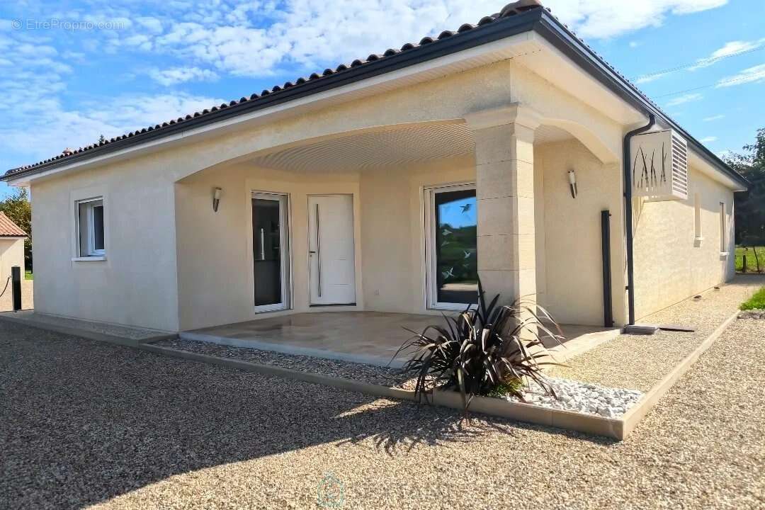 A  l'est de bergerac, maison de 2021 avec double garage et grand jardin - photo 10