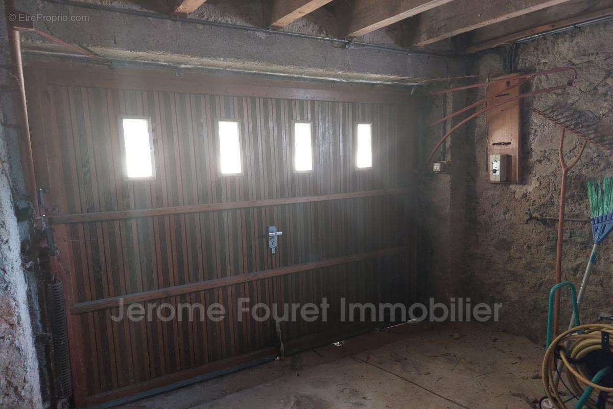 Maison à EGLETONS