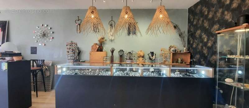 Commerce à SAINT-PIERRE-D&#039;OLERON