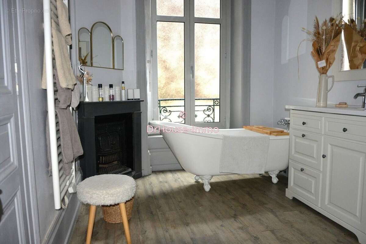Appartement 143 m² à Limoges  - photo 5