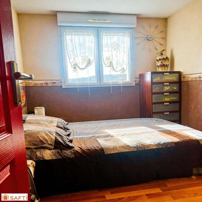 Maison 90 m² à Bainville-Aux-Miroirs  - photo 6