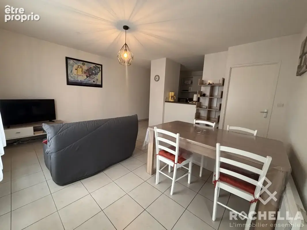 Appartement à PERIGNY