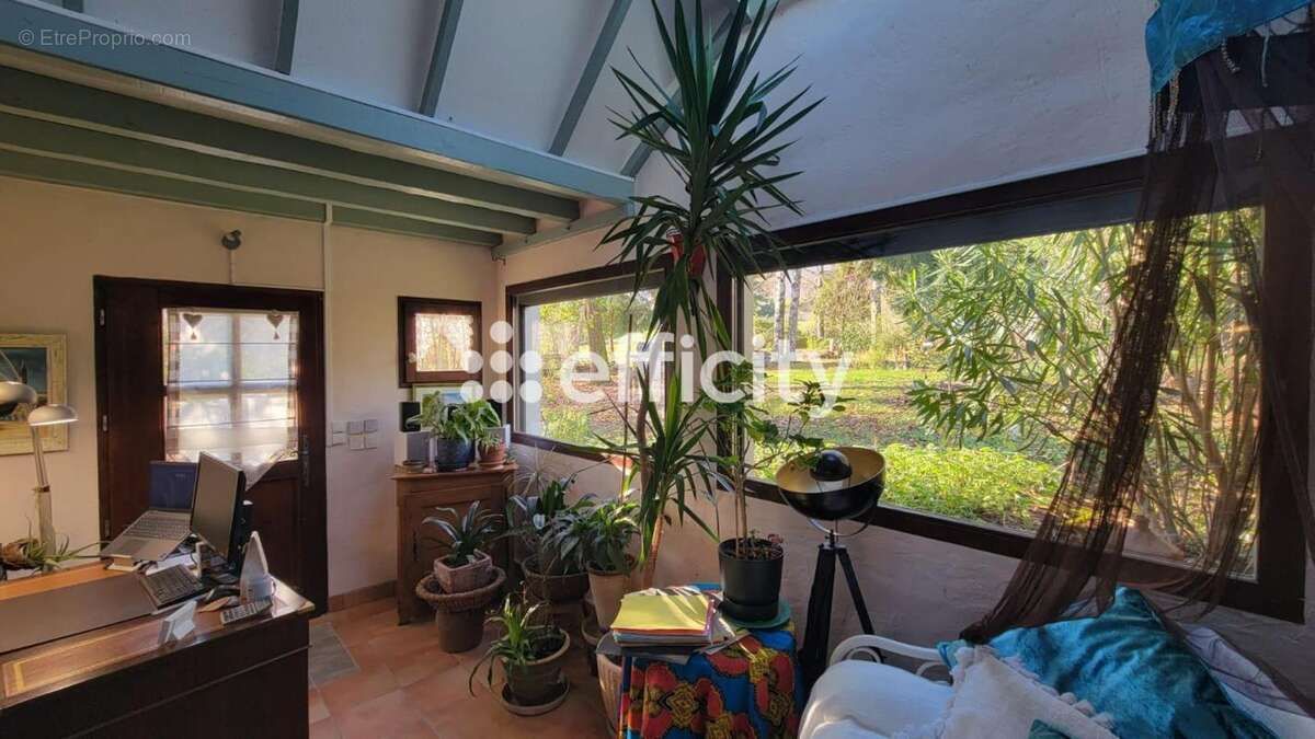 Maison située en campagne - photo 18