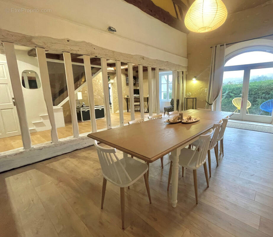 Maison à RIVARENNES