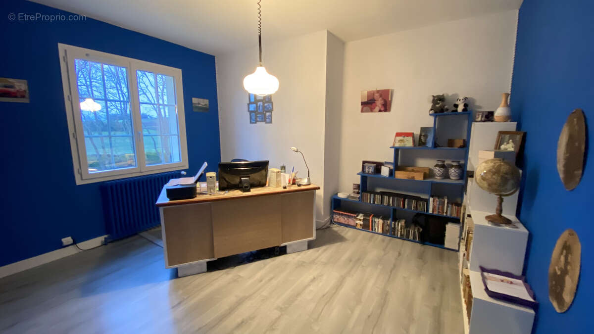 Maison à SAINT-FORT-SUR-GIRONDE