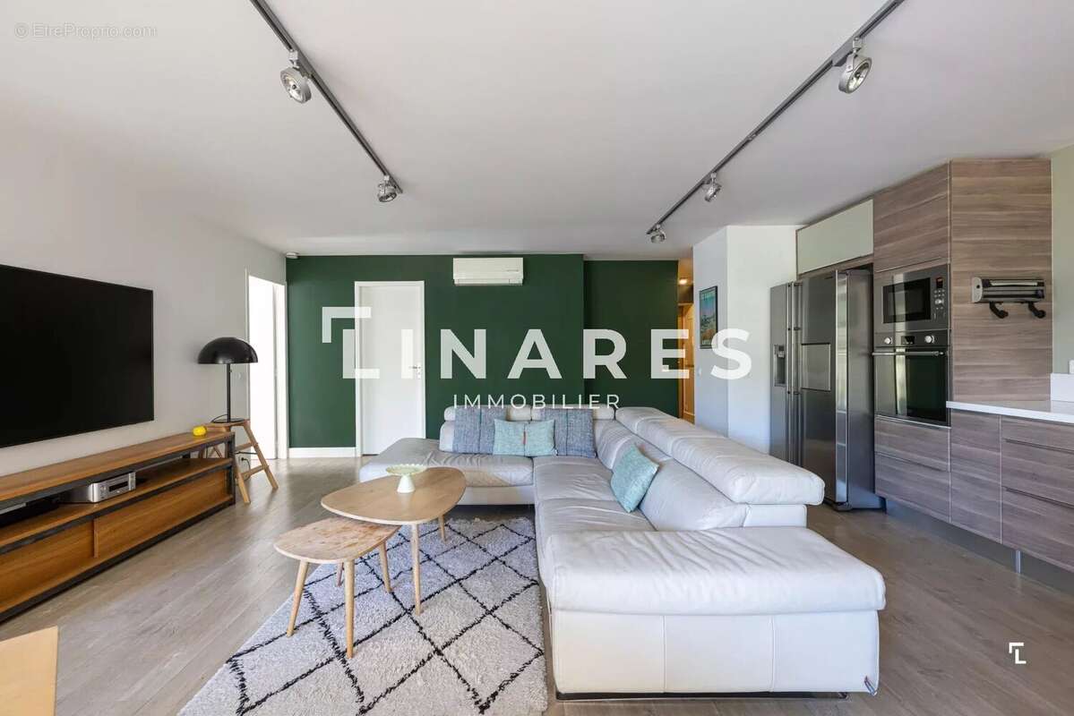 CÔTÉ PARC - Appartement T4 de 82m2 - Terrasse - Parking - 13012 BEAUMONT - photo 5