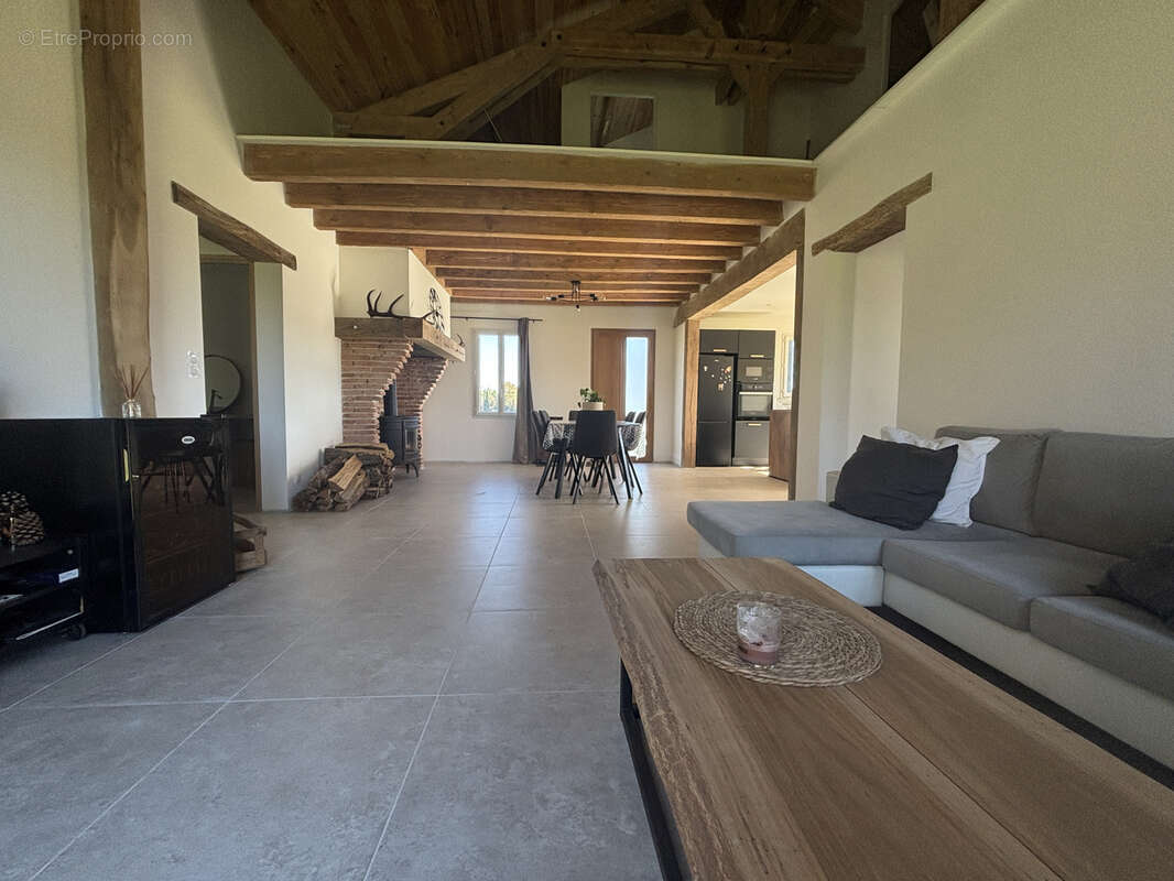 Maison à OUSSE-SUZAN