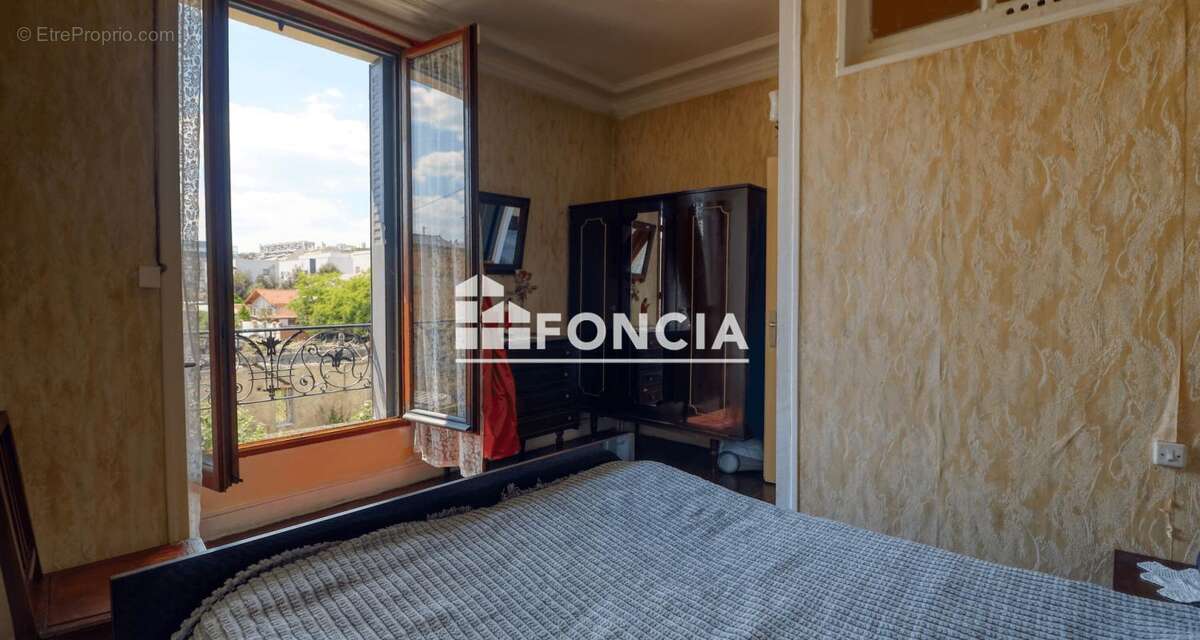 Maison à IVRY-SUR-SEINE