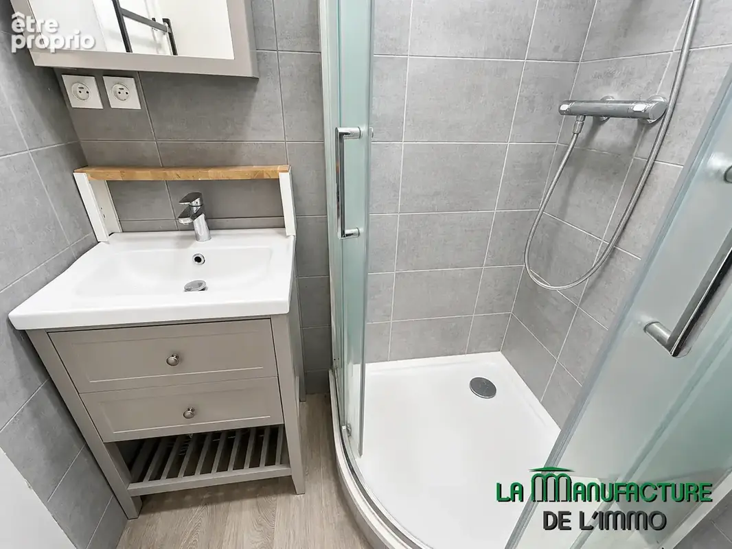 Appartement t5 + garage - secteur parc de l'europe - photo 9