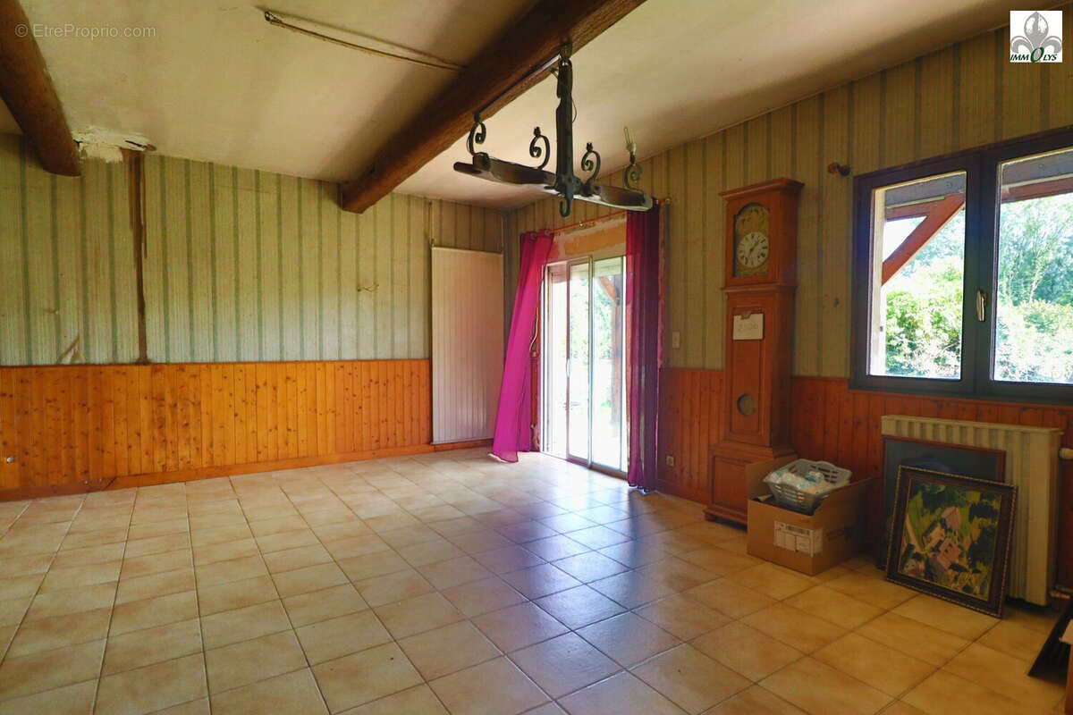 Maison à CHARREY-SUR-SAONE