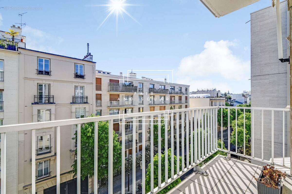 Appartement à NEUILLY-SUR-SEINE