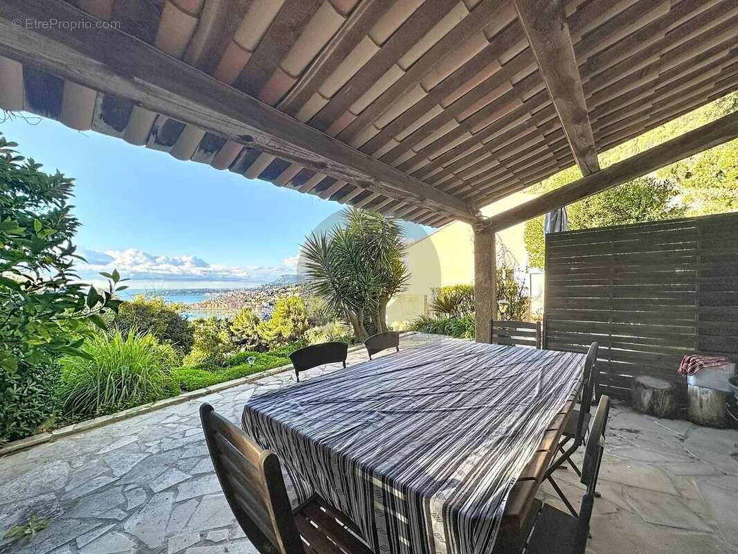 Maison à MENTON