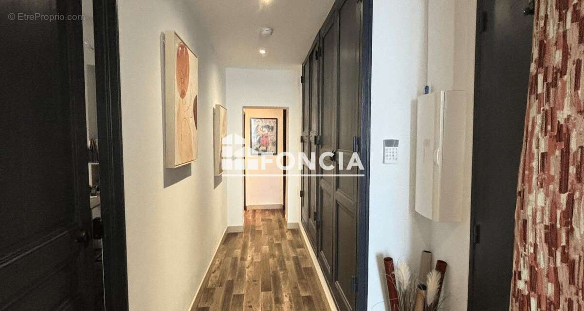 Appartement à HYERES