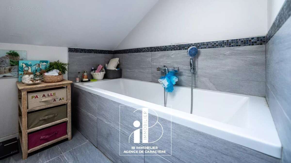 Maison à BOURRON-MARLOTTE