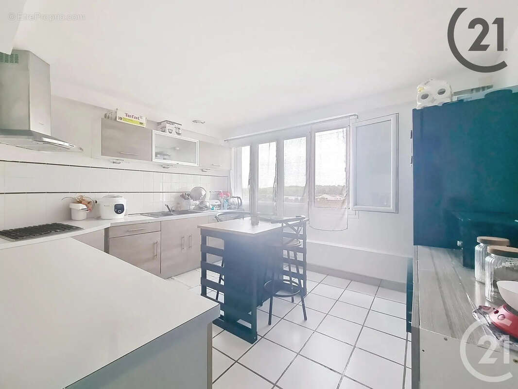 Appartement 79 m² à Provins  - photo 7