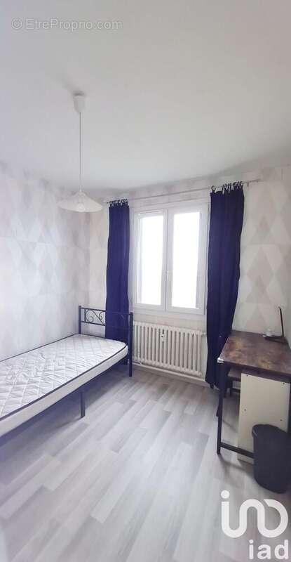 Appartement 67 m² à Saint-Etienne  - photo 4