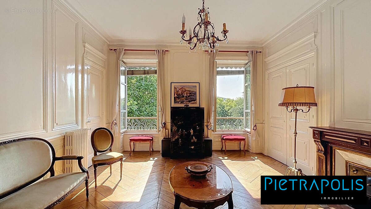 Appartement à LYON-6E