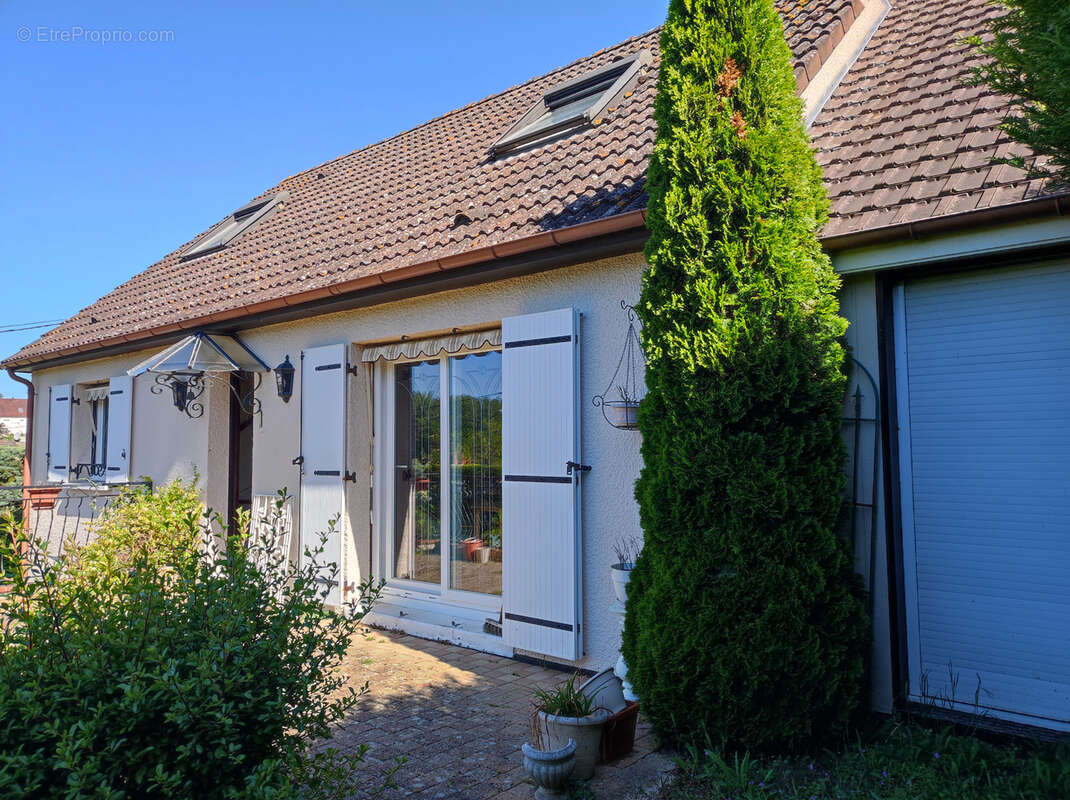 Maison à GALLARDON