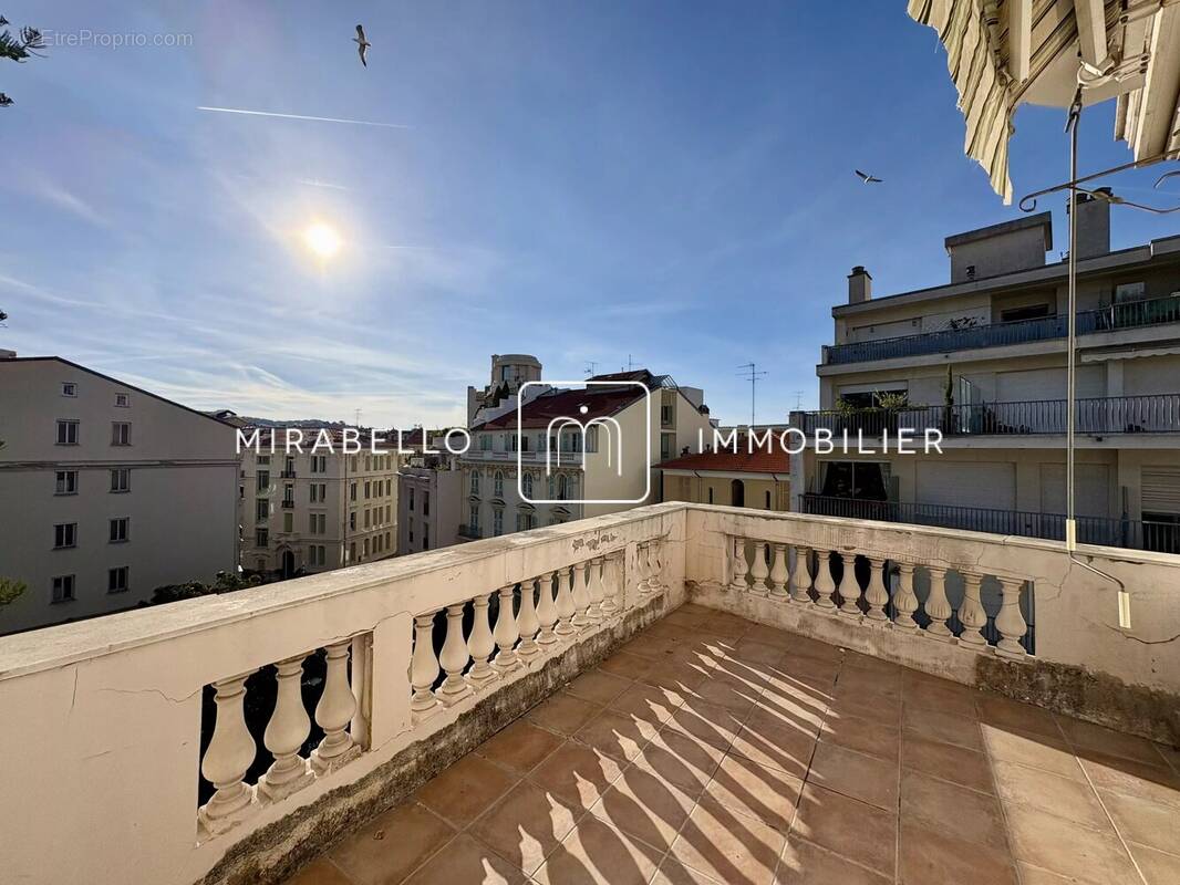 Appartement à NICE