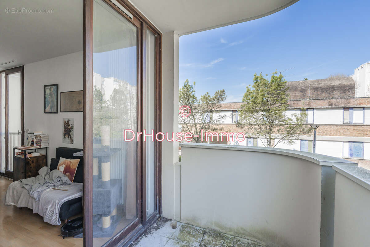 Appartement à ELANCOURT