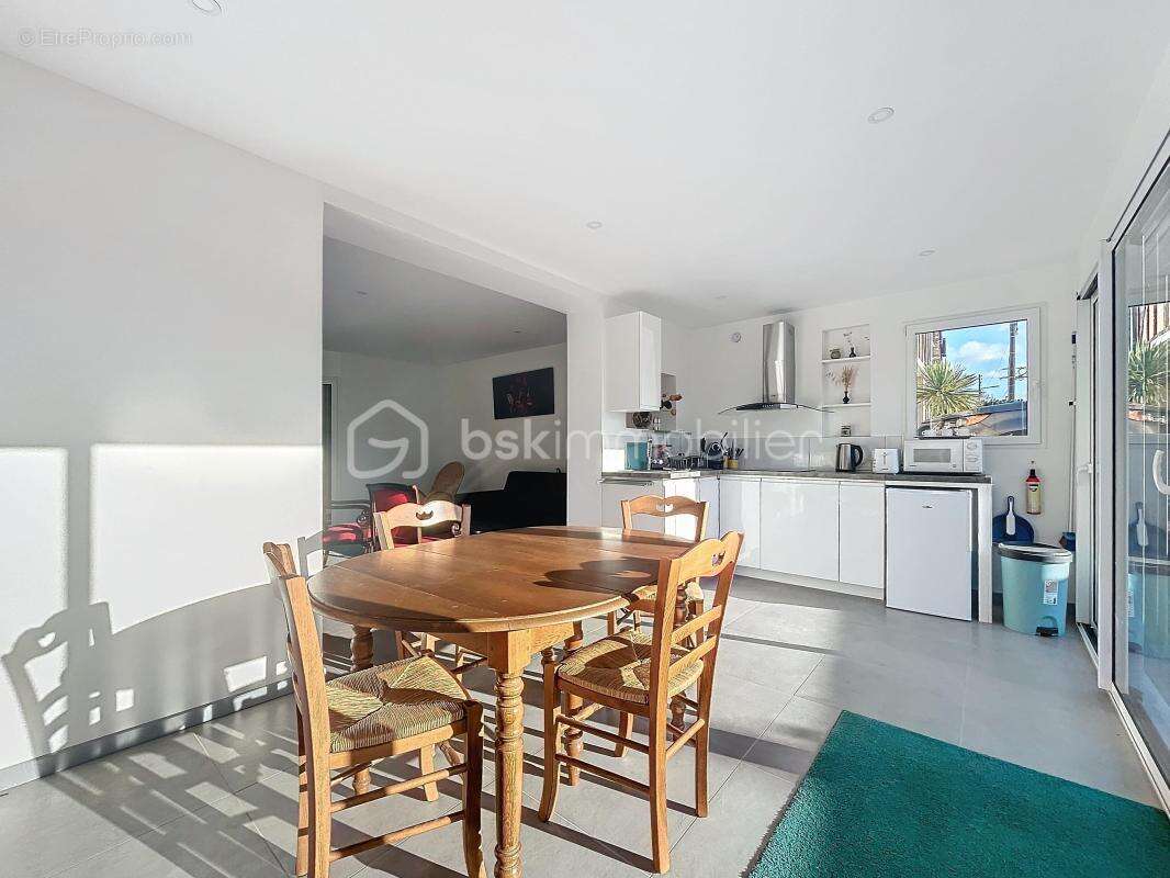 Maison à OUISTREHAM