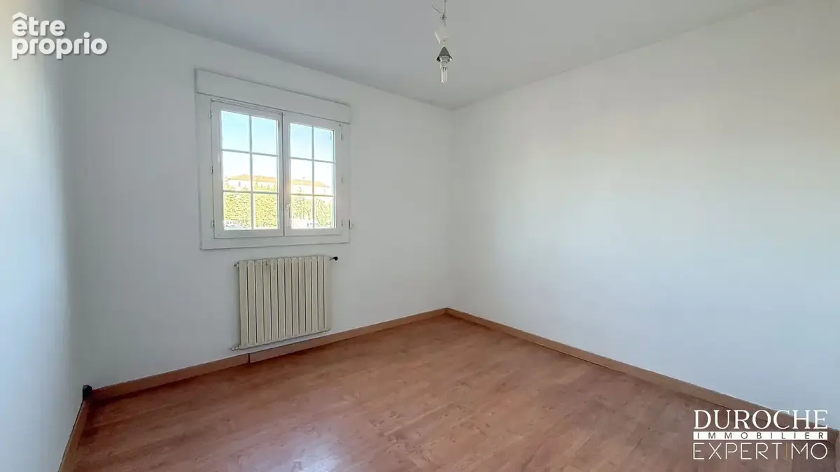 Orange, quartier résidentiel, maison de 208m2, 5 chambres et un bureau sur parcelle de 530m2 - photo 15