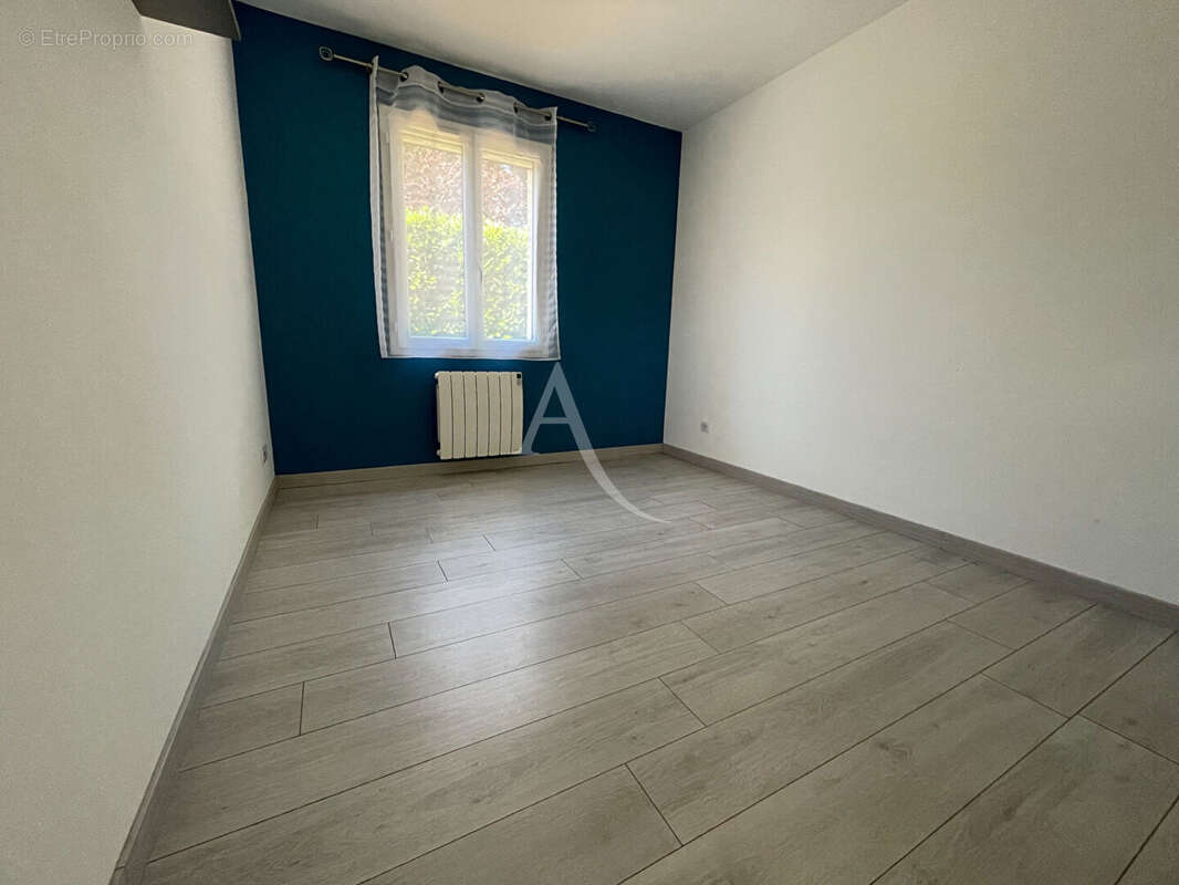 Maison Saint Agnant 7 pièce(s) - photo 10