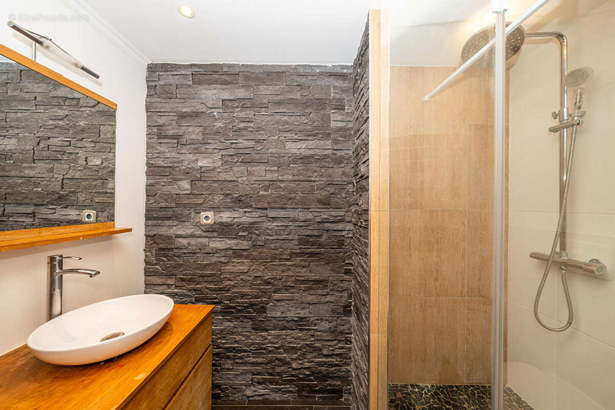 Appartement à MOUGINS