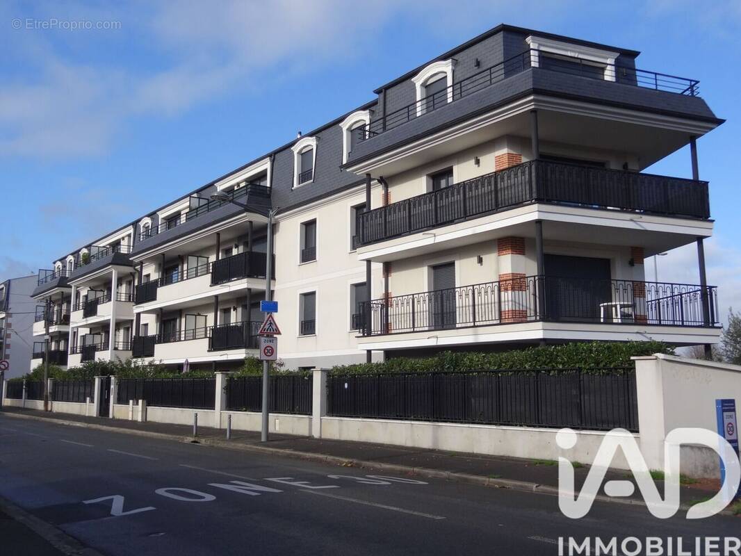 Photo 1 - Appartement à NOISY-LE-GRAND