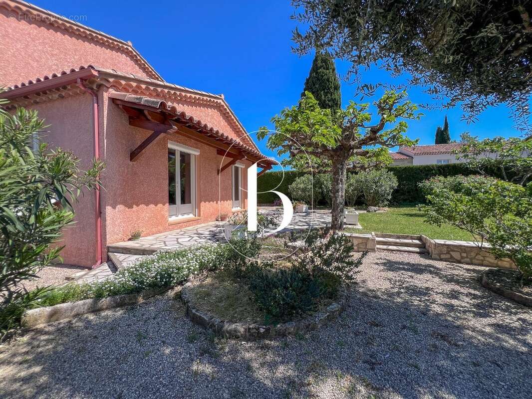 Maison à SAINT-MICHEL-D'EUZET