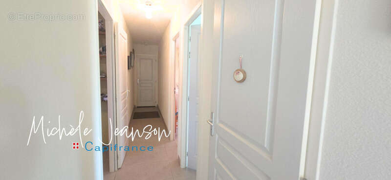 Maison à GILLY-SUR-ISERE