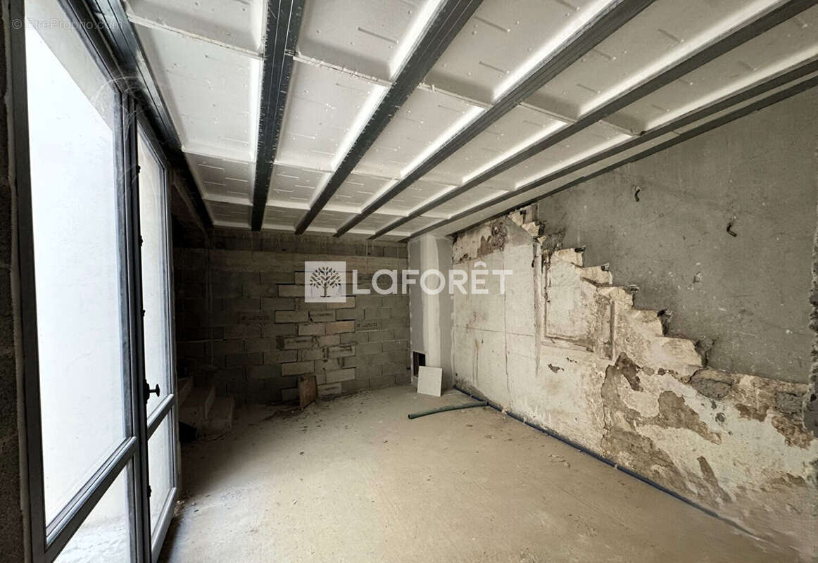 Maison à SAINT-GILLES