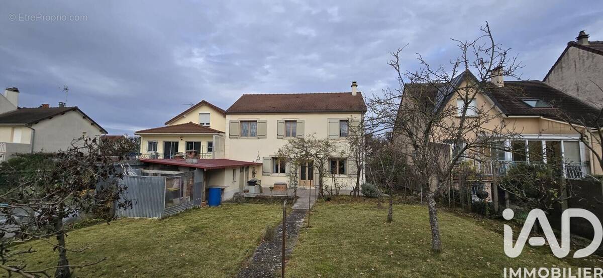 Photo 1 - Maison à CHAMPIGNY-SUR-MARNE