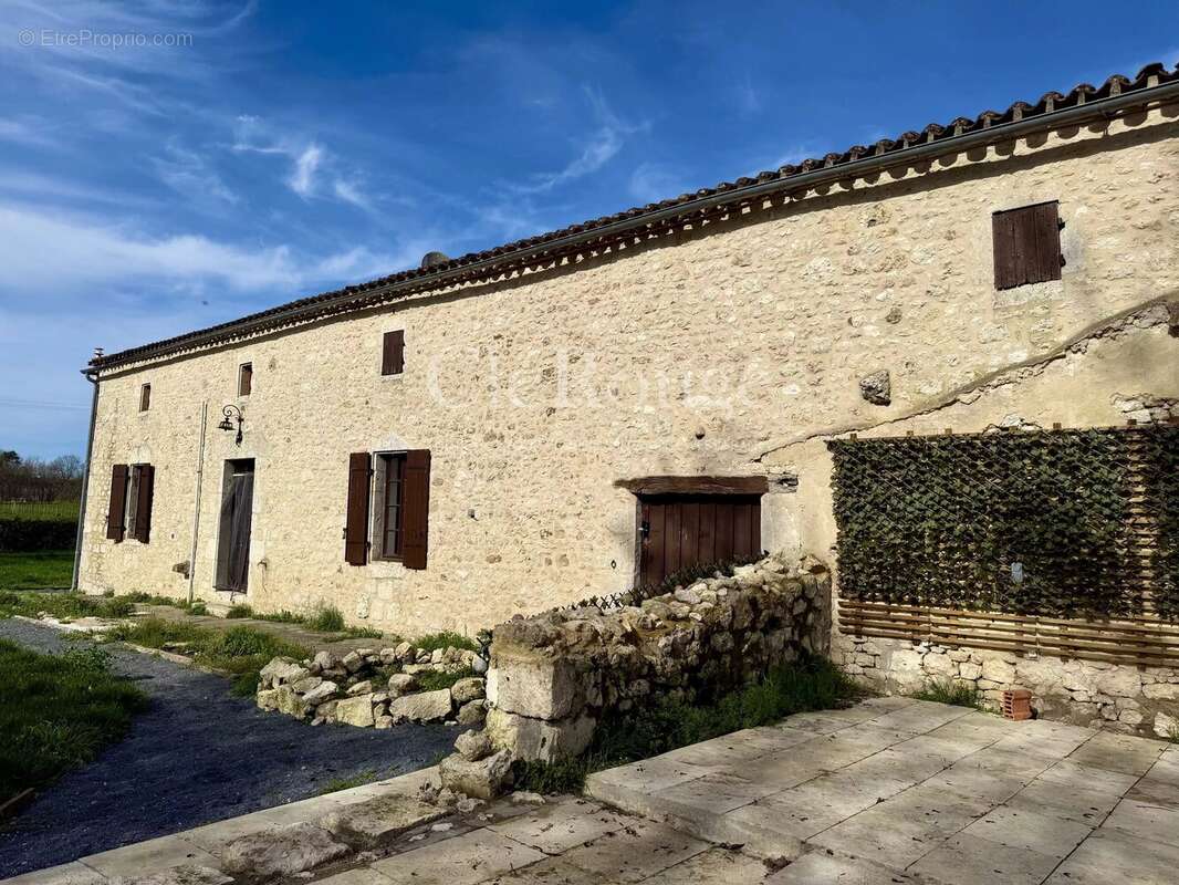 Maison à DURAS