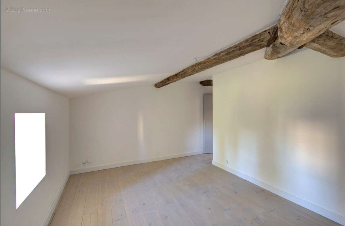 Appartement à SOMMIERES