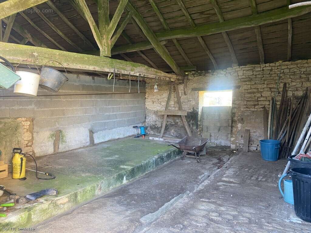 Maison à VILLEFAGNAN