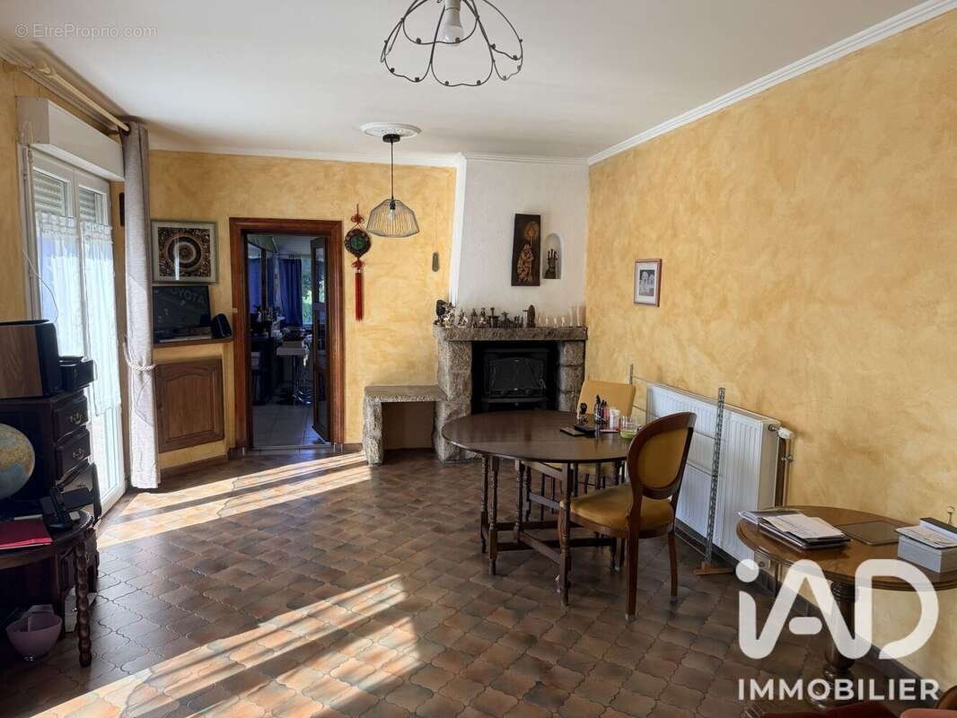 Maison 148 m² à Guern  - photo 3