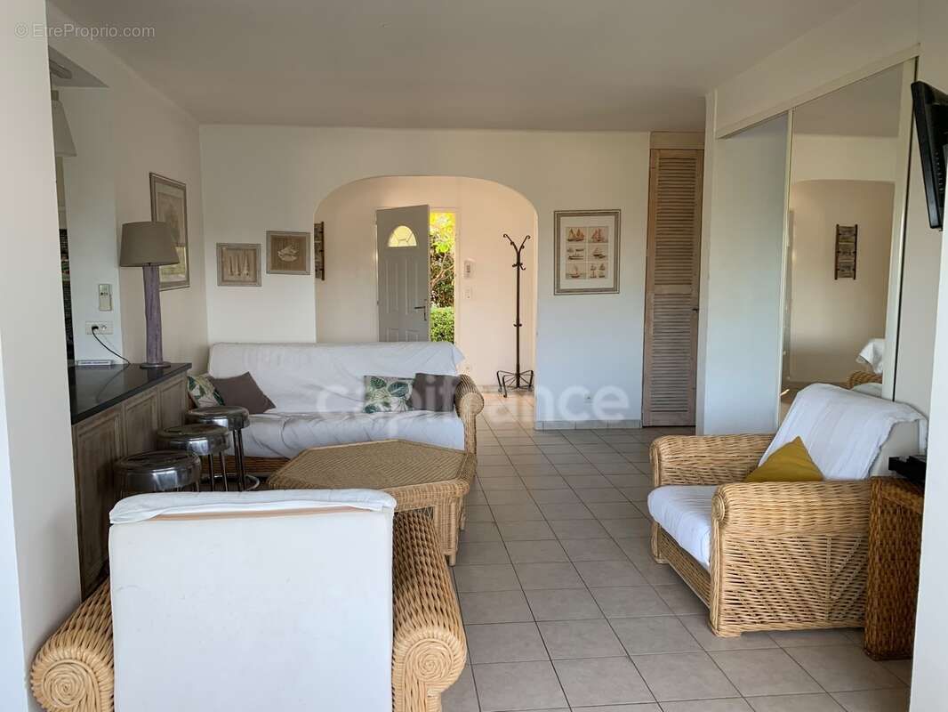 Var(83) Vente-Gassin-Golfe de Saint Tropez-BASTIDE et MAISON sur Terrain 2 117 m², 2 piscines-Bord de mer - photo 19