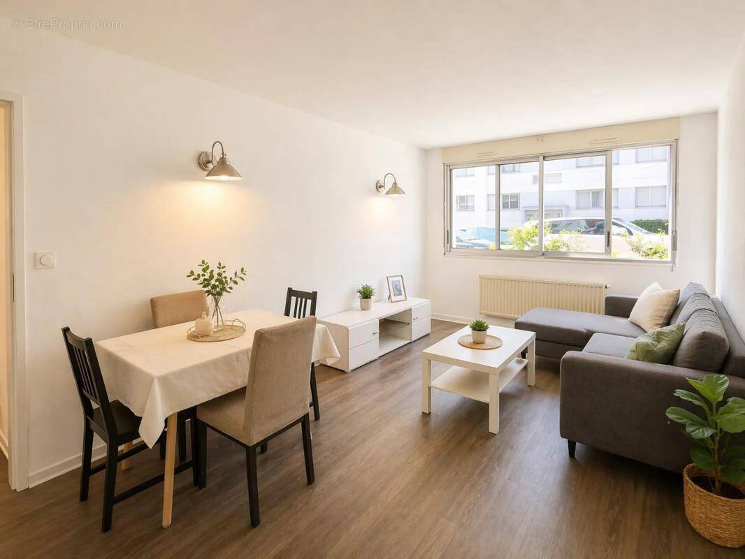 Appartement à SAINT-ETIENNE