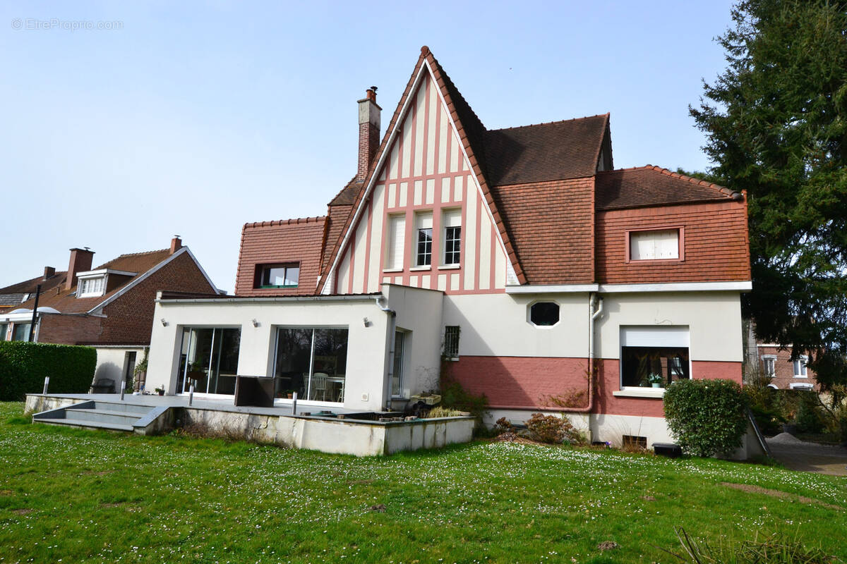 Maison à CONDE-SUR-L'ESCAUT