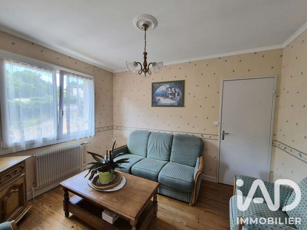 Maison 106 m² à Chandon  - photo 5