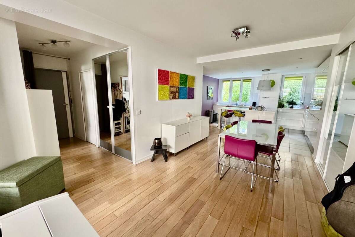 Appartement à PARIS-6E