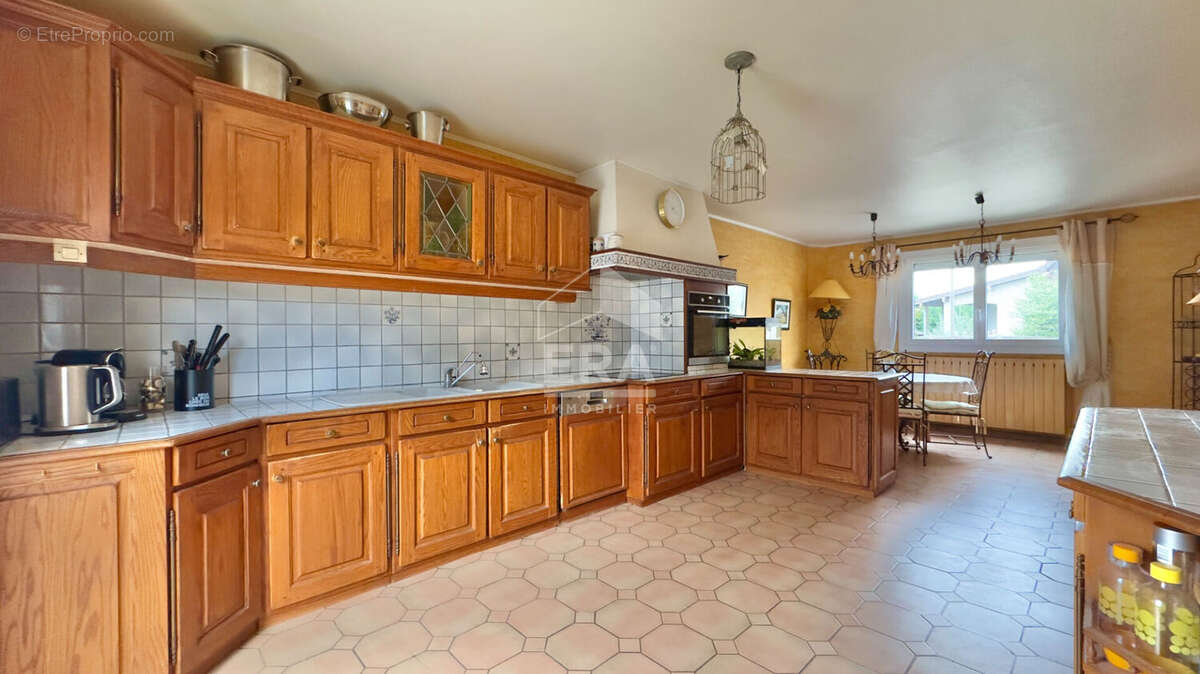 Maison à ATHIS-MONS